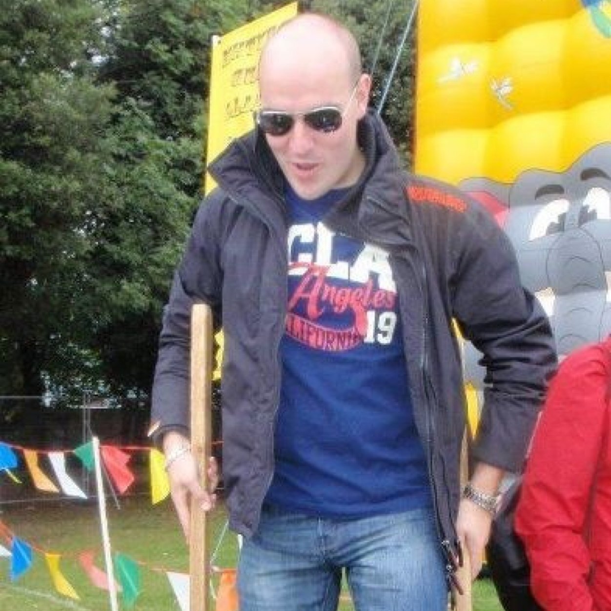 _manicmundy's profile picture. 