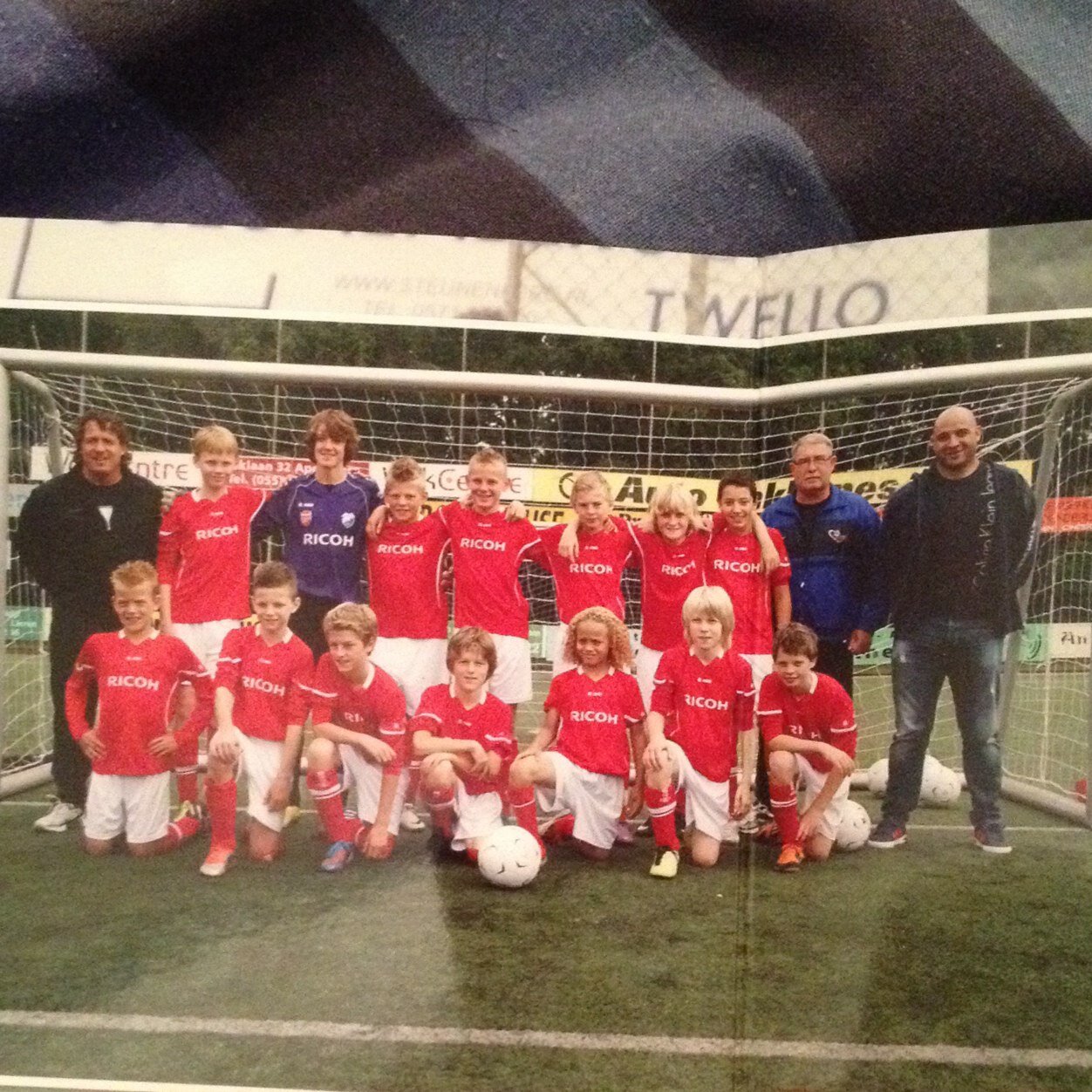 Ajaxx||A3B|| Keeper van Cvw C1!!|| Tennis in Kadoelen/Zaandam :0 || kampioen geworden!! || 14 jaar