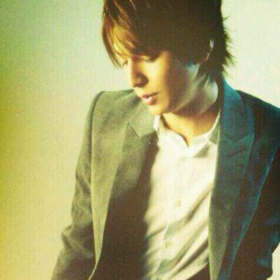 生 田 .. 斗 真