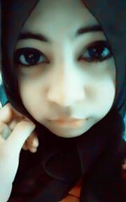 Nama Aku Nur Atirah.  call me eira;-)