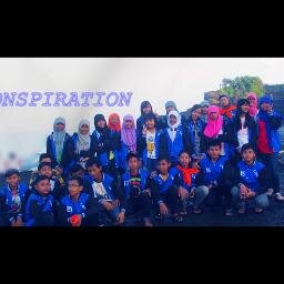 with 28 crazy ppl • cons-pi-ra-tion ; konspirasyen [noun] = happy family ever after:) • no conspiration no happiness