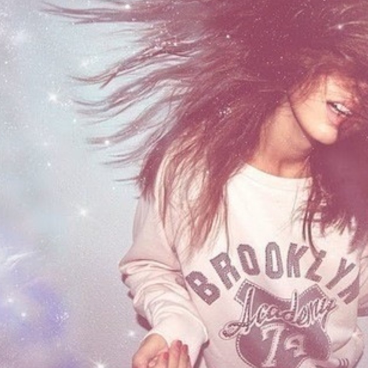 Don't let anyone ever dull your sparkle. -Anonymous