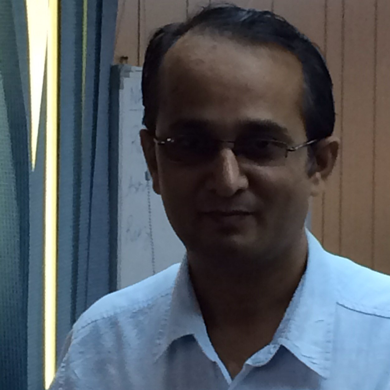 I am a profressional Chief Design Engineer. I work in Jacobs Engineering India Pvt Ltd. Views are mine.RTs are not endorsement.