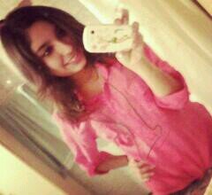 hi.. its me :) follow me~follow back :D