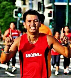 Jackdadi's profile picture. A manager at my own |  A runner |  A hard coffee drinker