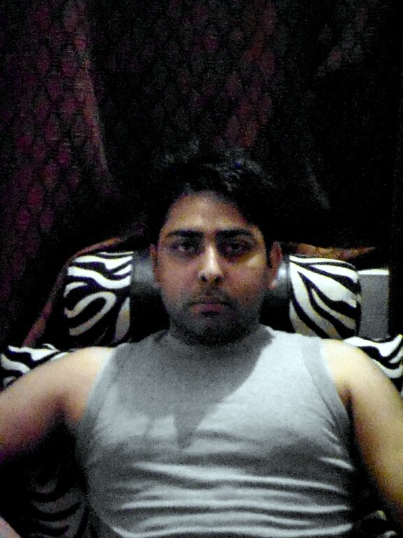 chief executive @ mnmes pvt ltd  /     e-commerce entrepreneur