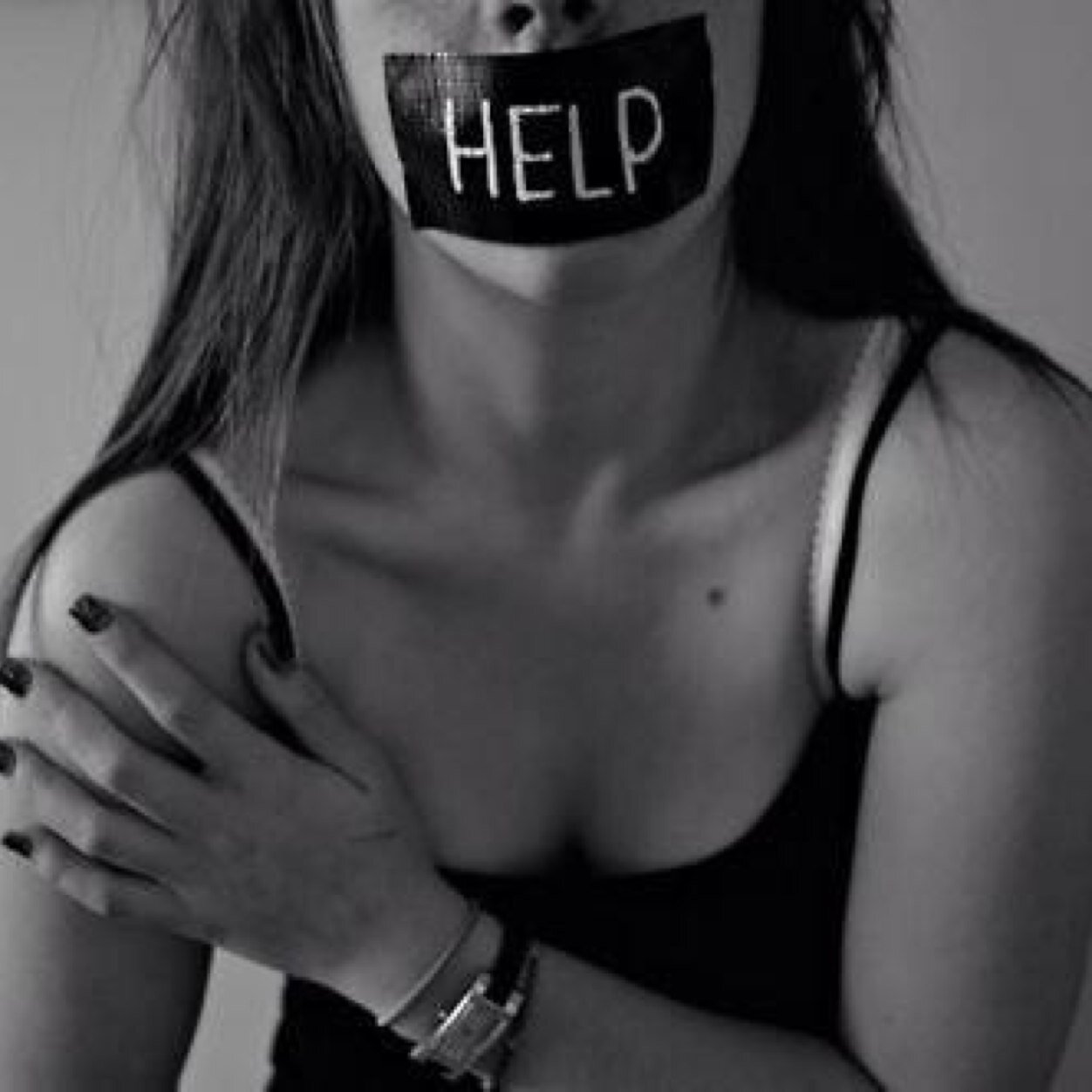 Secretcutters's profile picture. Kik- societykilledme2