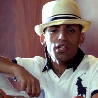 puedo canta pero prefiero baila Flow es lo que te voy a da hoy Mami