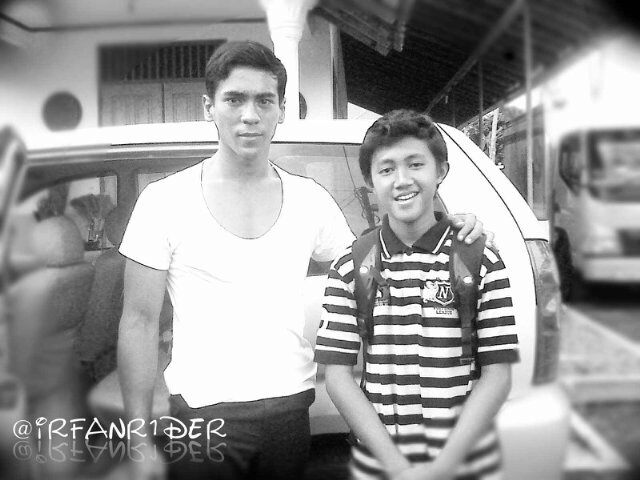 IrfanR1der's profile picture. comic maker, painter, writer. phone: +6285743605281 (irfan)