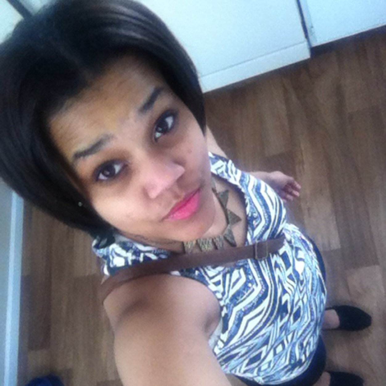 Ball is Life| My BirthdayMarch 24(: | #Aries Nation| Call Me TOTS Bitch ! | Follow Me & I'll follow back|And jss follow my best friend @MarieCHOLA