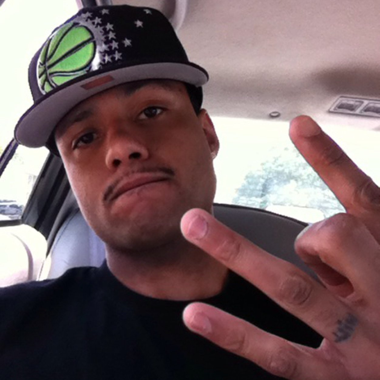 WMatory's profile picture. Wats good my name is william young one of da realest niggas out da beach,i stay out va beach i lived all over MA,CA,FL,VA #realnigaswin