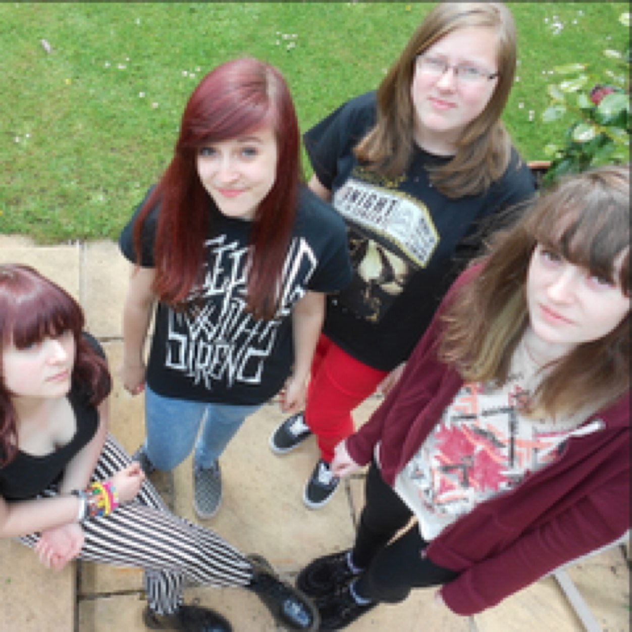 Four-piece band from England.

We make noise.