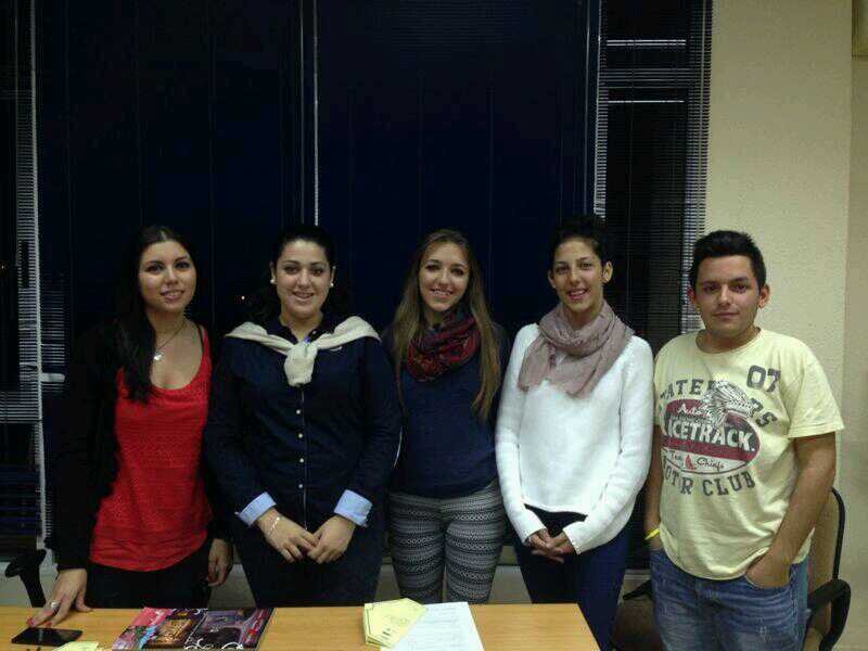Twitter oficial de la asociacion juvenil de cobatillas. Síguenos para estar al día de las fiestas y acontecimientos de Cbt...