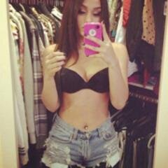 janoskinutil2_'s profile picture. conta reserva da @janoskinutil__