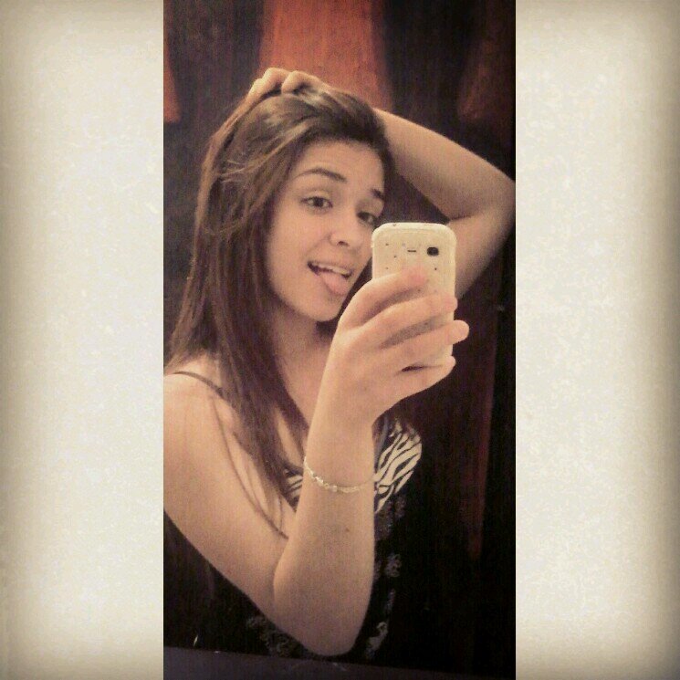 Sorria seja feliz tristezas sao apenas fases !