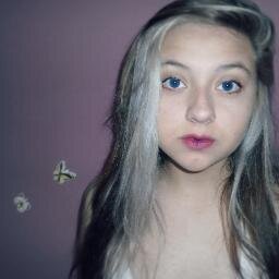 Só pelo prazer de sermos maiores que nada.