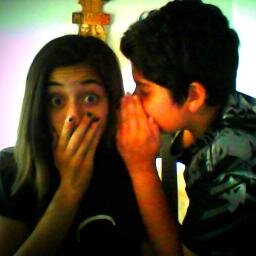 hola  t(*-*t) me encanta la musica y elstar al p2 xD
sigeme y te sigo.