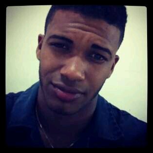 Yo♥Dembow/LaMujer que me kiera Enamorar Tiene que hacerme unos buenosFritos sinQuemarlo y con Salamii y UnJuguiito deChina♥#FeAntiVirusBoyz•#FSDCReW #IG♥