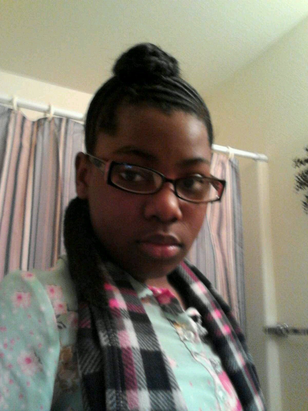 fun chic, lots of talent,dont like fakes,or 2 faces,#bae1