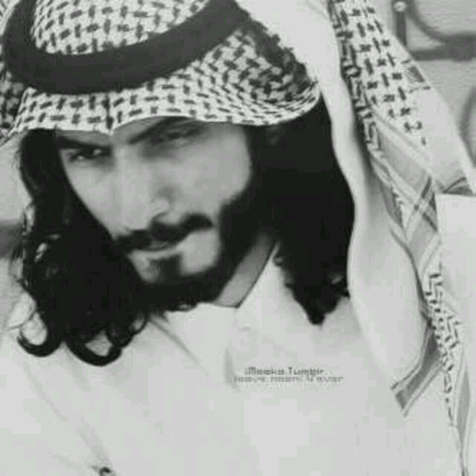 ‏صحيح ماني علي عرش الوسامه امير ﻻكني ابقا علي عرش الرجوله ملك