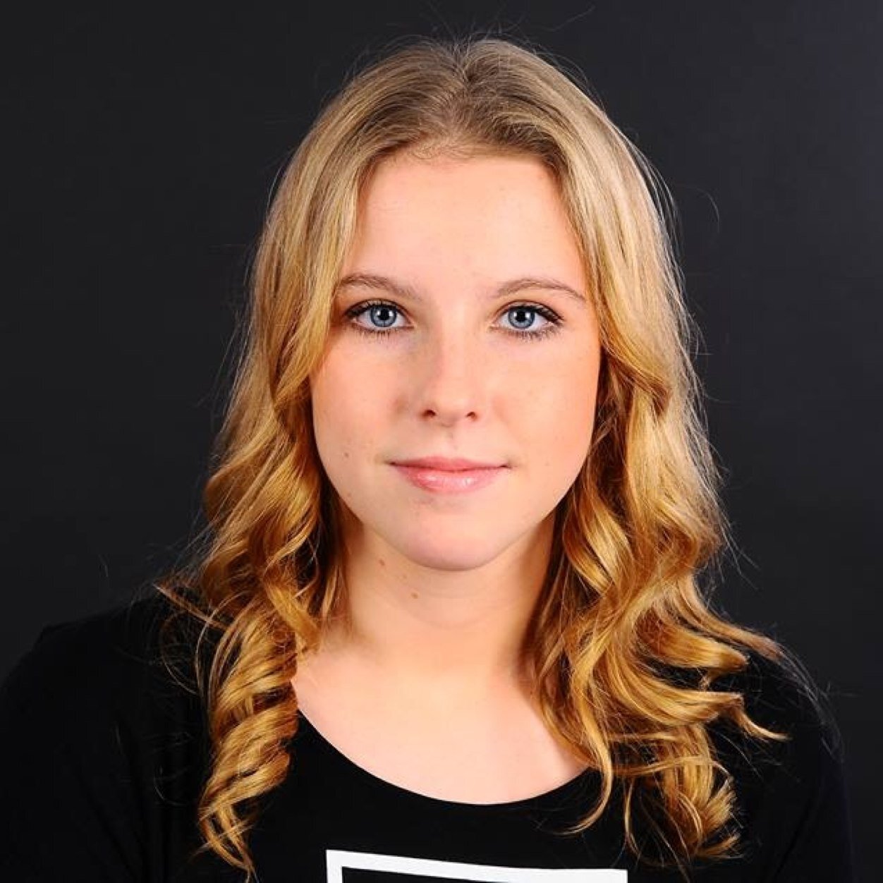mainiac forever~ Daan Zwierink~Nils Käller~Owen Playfair~ Rein van Duivenboden~ Mainstreet~15 years old~ love for luca borsato i love him so much