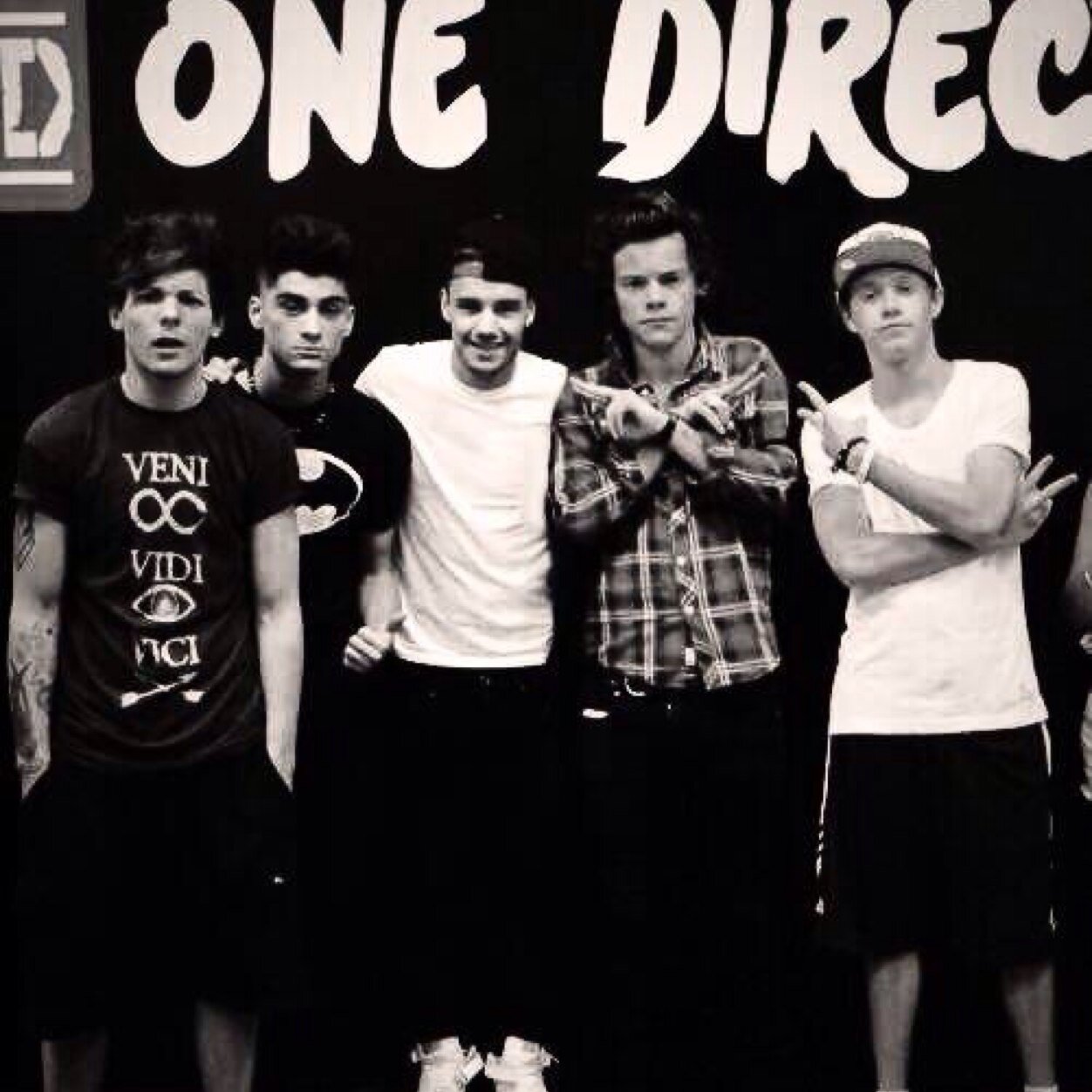 hiii, i gave you a free follow, please follow @ben_lakex ask for a follow back ! :)