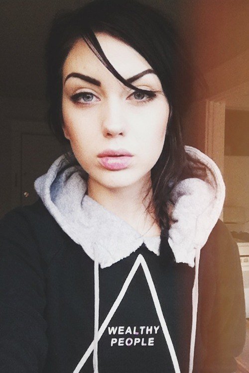 DrusillaPatey's profile picture. To love someone is madness, to be loved by someone is a gift, being loved by someone you love is life.