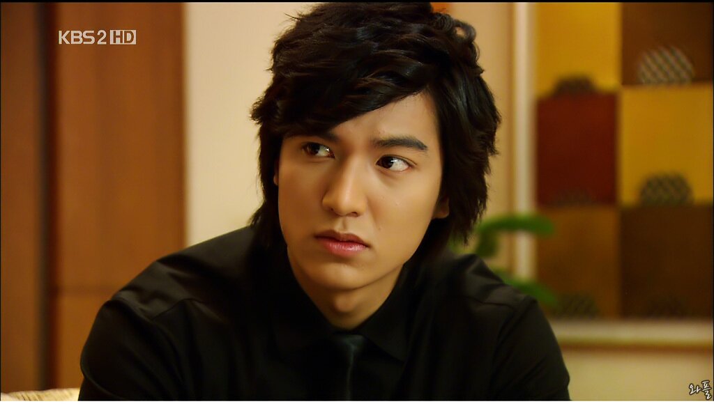 bugrastann's profile picture. 