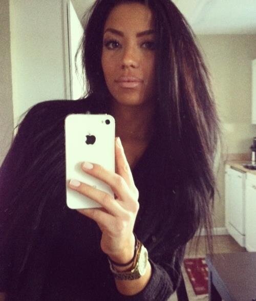 KimmyTowzer's profile picture. Just because I'm nice to you, doesn't mean I like you. It just means I'm not rude!