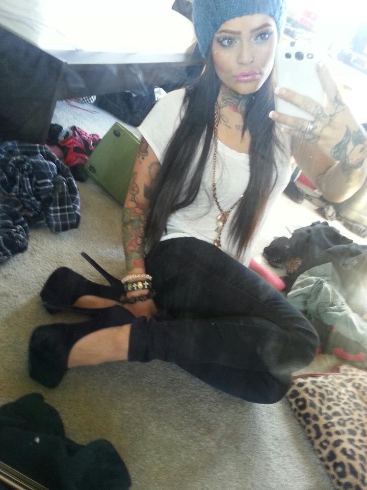 HeidieYurchenko's profile picture. I know my heart will never be the same but I'm telling myself I'll be okay...