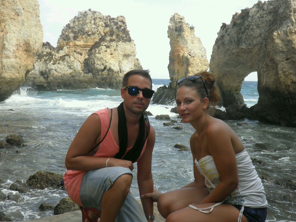 albimata's profile picture. Me encanta estar con los mios, salir de fiesta, las compras, dormir, y estudiar para lo ultimo :) y ser del LOCAL DEL VICIO a muerte