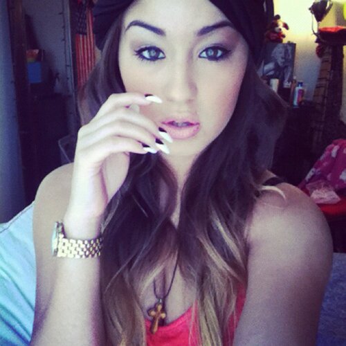 JoliSumterman's profile picture. Being in a relationship is a full time job...So don't apply if you're not ready.