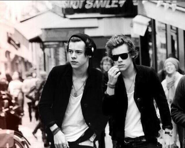 i used to have a life.. but then one direction popped into the world