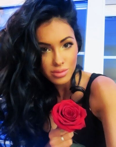 AlidiaBeneyto's profile picture. Sometimes I just get so sad and nothing really makes me feel better.