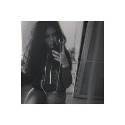VOLG ME ANDERE ACC @arshellybangz !