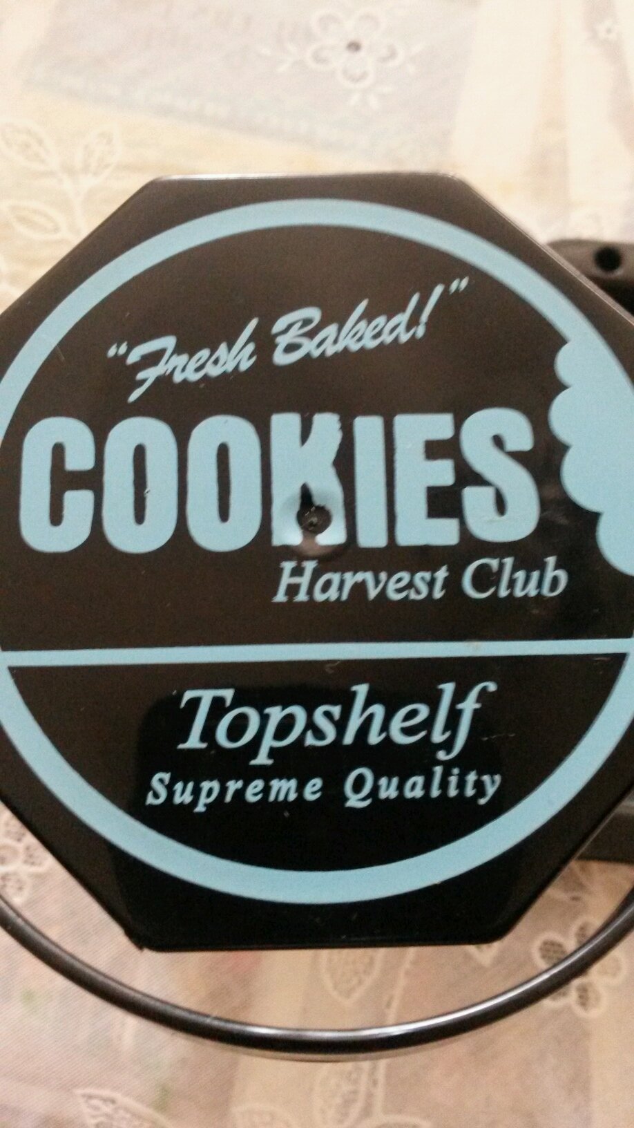 thisnthatsmokes's profile picture. Team Cookies