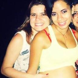 Uuma vida baseada em::::: acreditar se iludir  se foder.Best Thing I Never Had (8 vosê naõ poode saber mais eu já chorei por voç :(