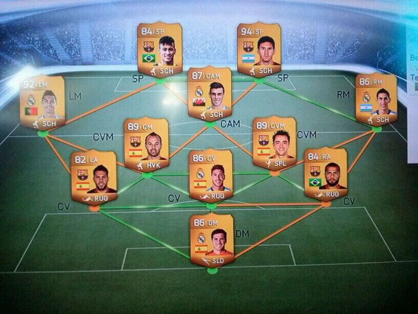 rt mijn tweets en je mag een goedkoperder speler ruilen voor een betere!!