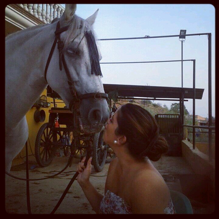 MarinaRoR's profile picture. Estudiante de Magisterio infantil en Antequera. Amante de la buena musica: Camarón, Carmen Linares y mi Manué...¡Bailaora y taurina!