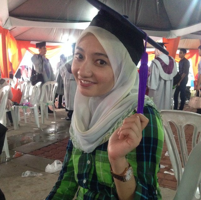 azuraharuza's profile picture. 