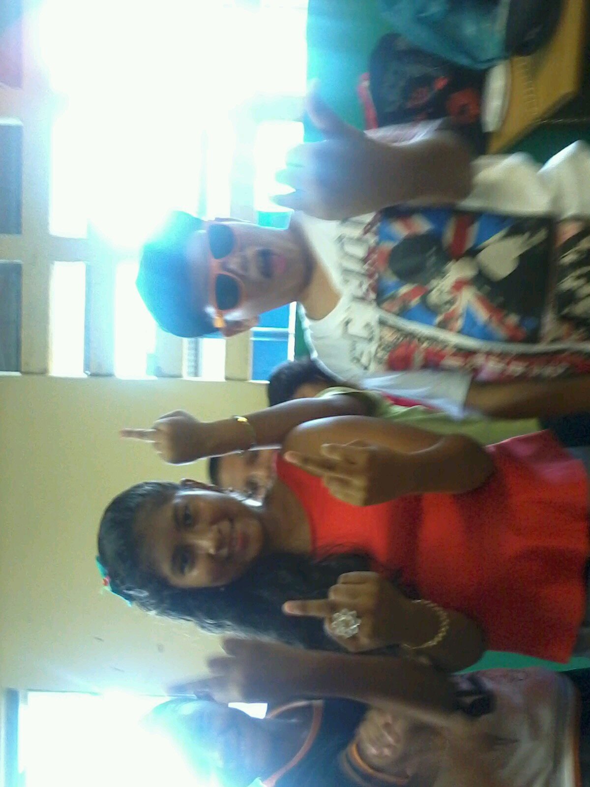 GenesisEsturain's profile picture. Sigueme y te sigo