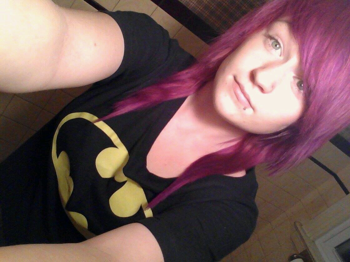 cxalyssacx's profile picture. stressed depressed band obsessed. I'm 14 turning 15 soon. bi and proud. single