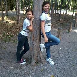 sou modelo atriz cantora etc...