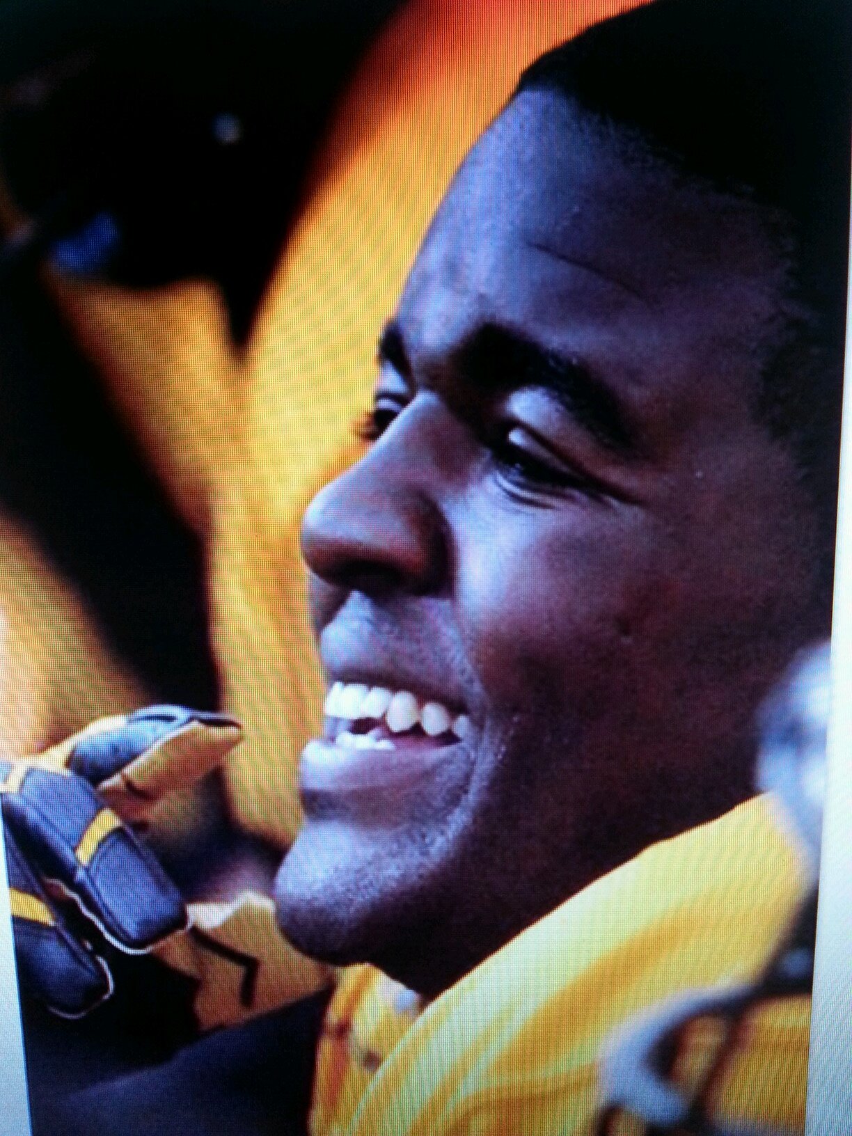 imgonnatweettha's profile picture. Tweeting funny REAL sh*t get at me