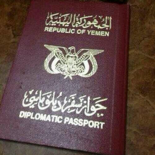 اذا لم تستطيع أن تكون قلم رصاص لكتابة السعادة لأحد، حاول على الأقل أن تكون ممحاة لطيفة لإزالة الحزن عن شخص ما ..