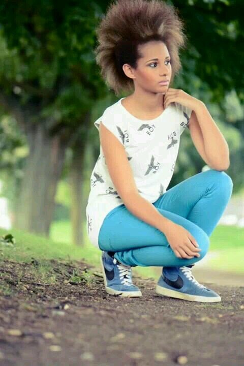 2b65a1d5.   facebook- http://t.co/EB8cRZJuSI instagram-  _treneice_    snapchat- treneice-guys