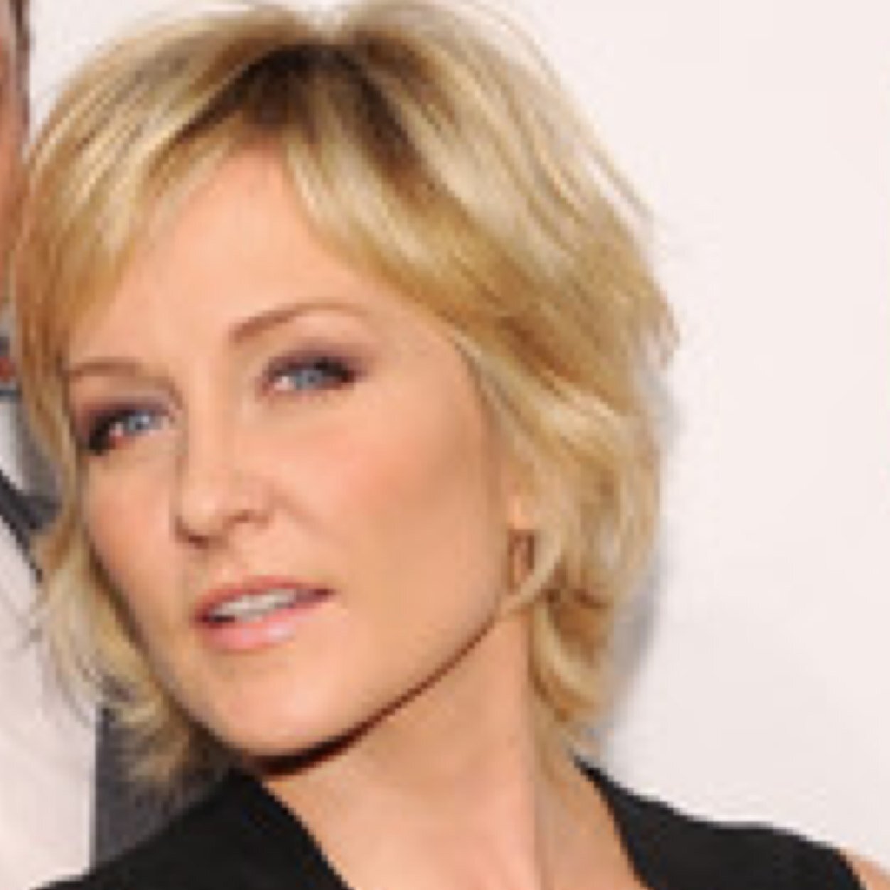 Amy Carlson Hairstyles | amy carlson Amy Carlson Hairstyles | amy carlson