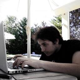 dzeiv's profile picture. 