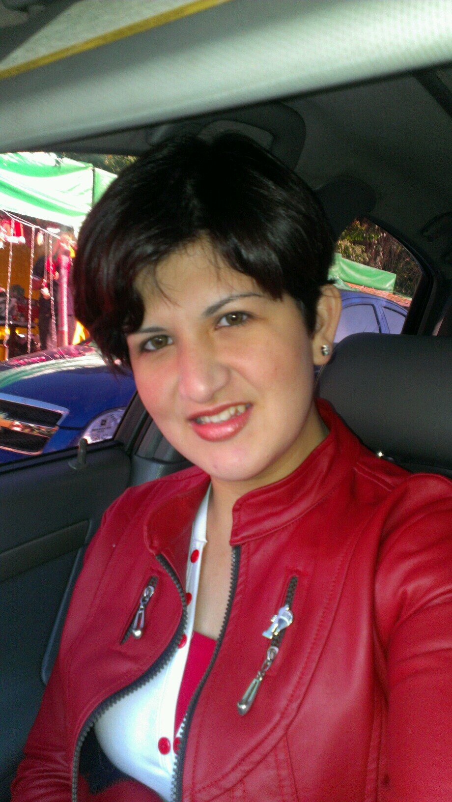 Agente asociada Remax Planet. Pregresista y emprendedora.