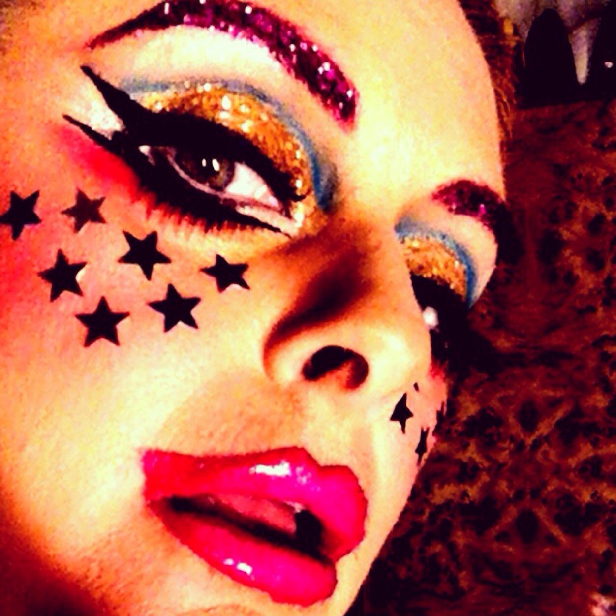 MakeupByGlitta's profile picture. SHINE LIKE YOUVE NEVER BEFORE
GLAMOURIZE THE WORLD!!!!